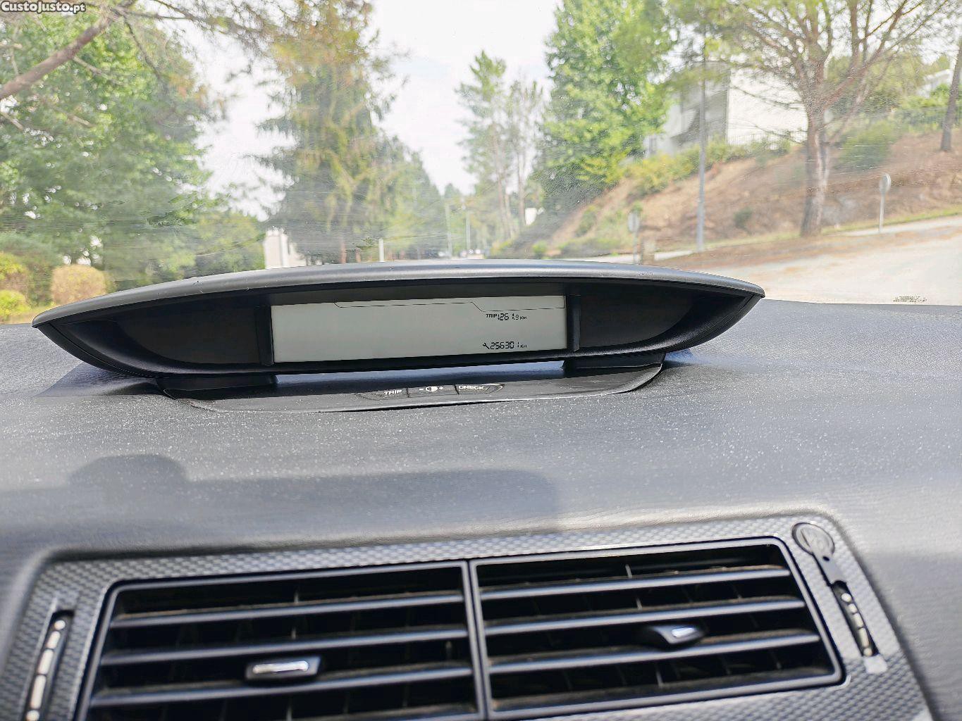 Citroën C4 1.6 HDi — fotografia 7