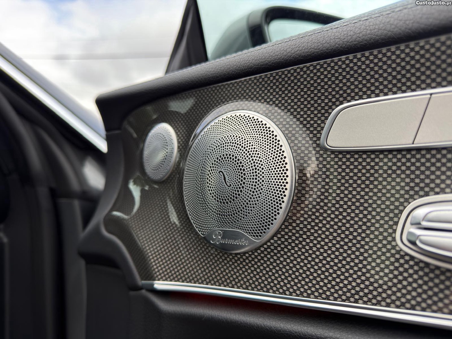 Mercedes-Benz E 220 d AMG Line — fotografia 9