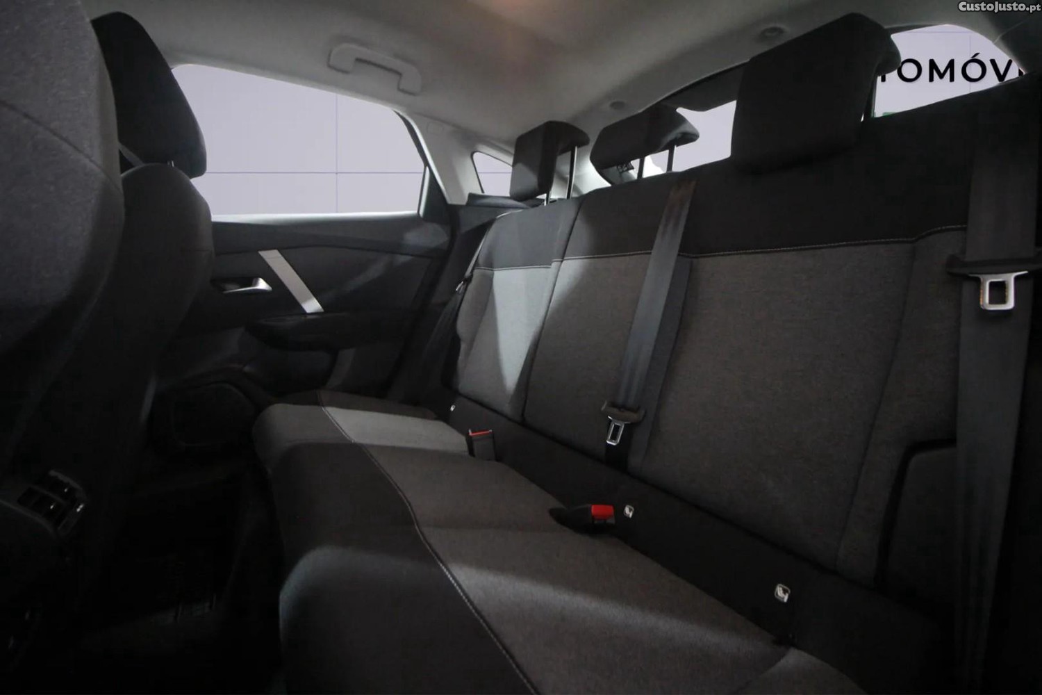 Citroën e-C4 50 kWh Feel — fotografia 4