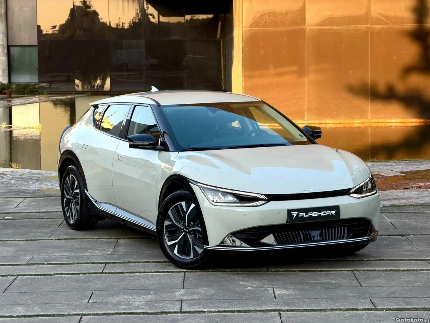Kia EV6 Tech — fotografia 12