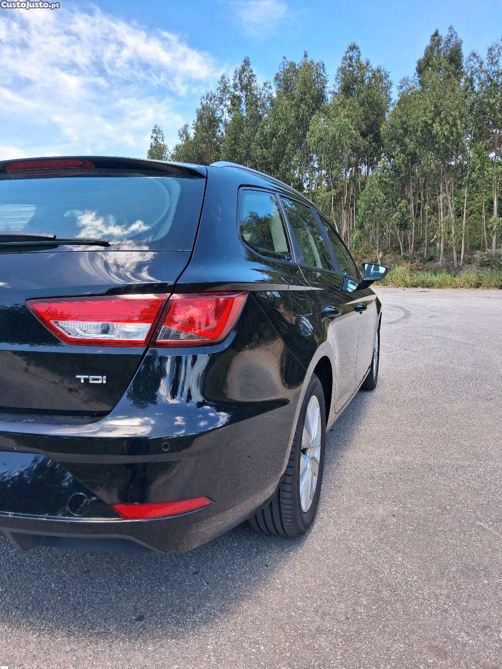 SEAT Leon 5F — fotografia 9
