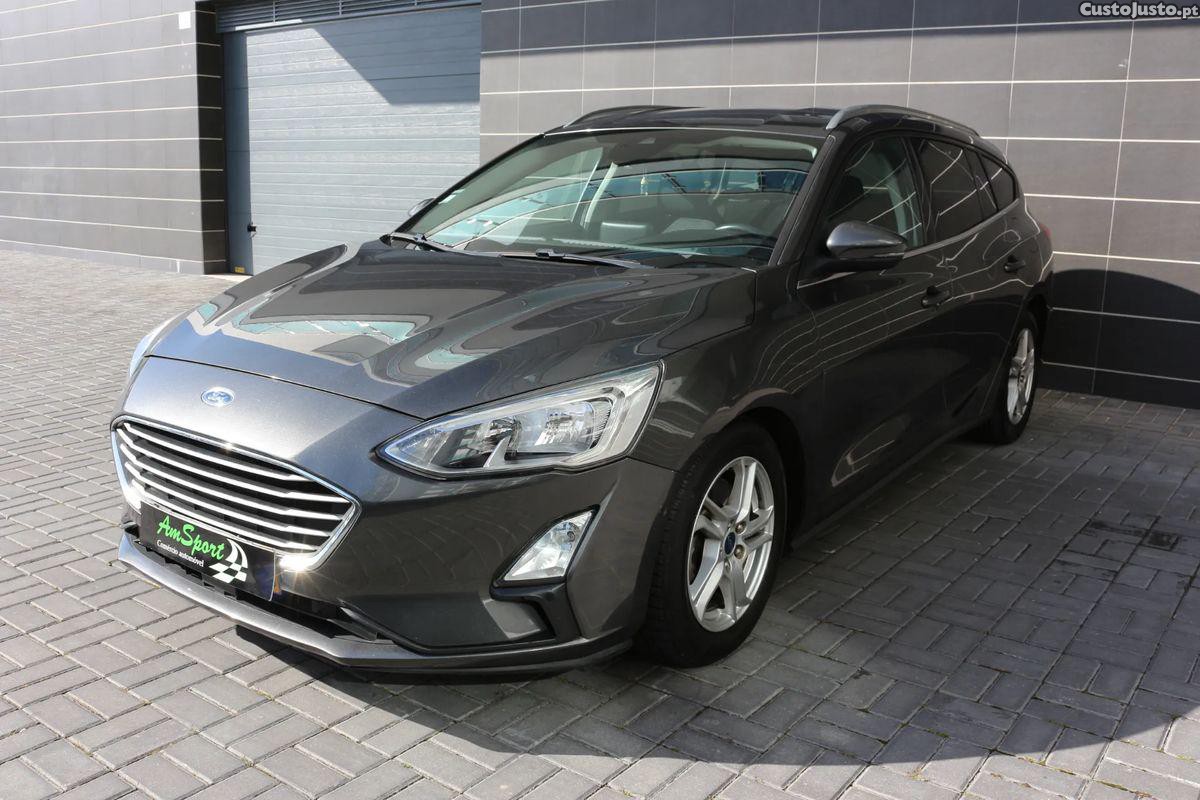 Ford Focus SW 1.5 TDCi EcoBlue Connected — fotografia 20
