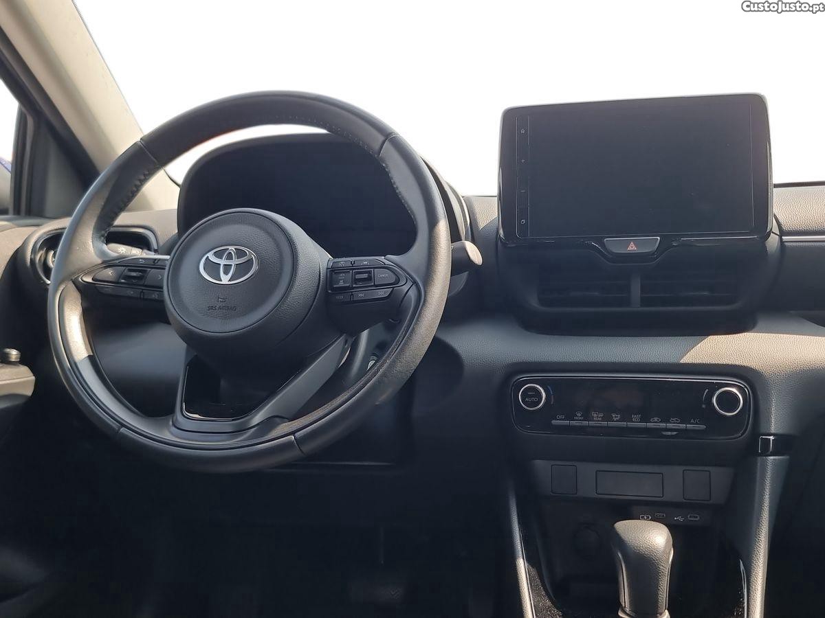 Toyota Yaris 1.5 HDF Exclusive — fotografia 7
