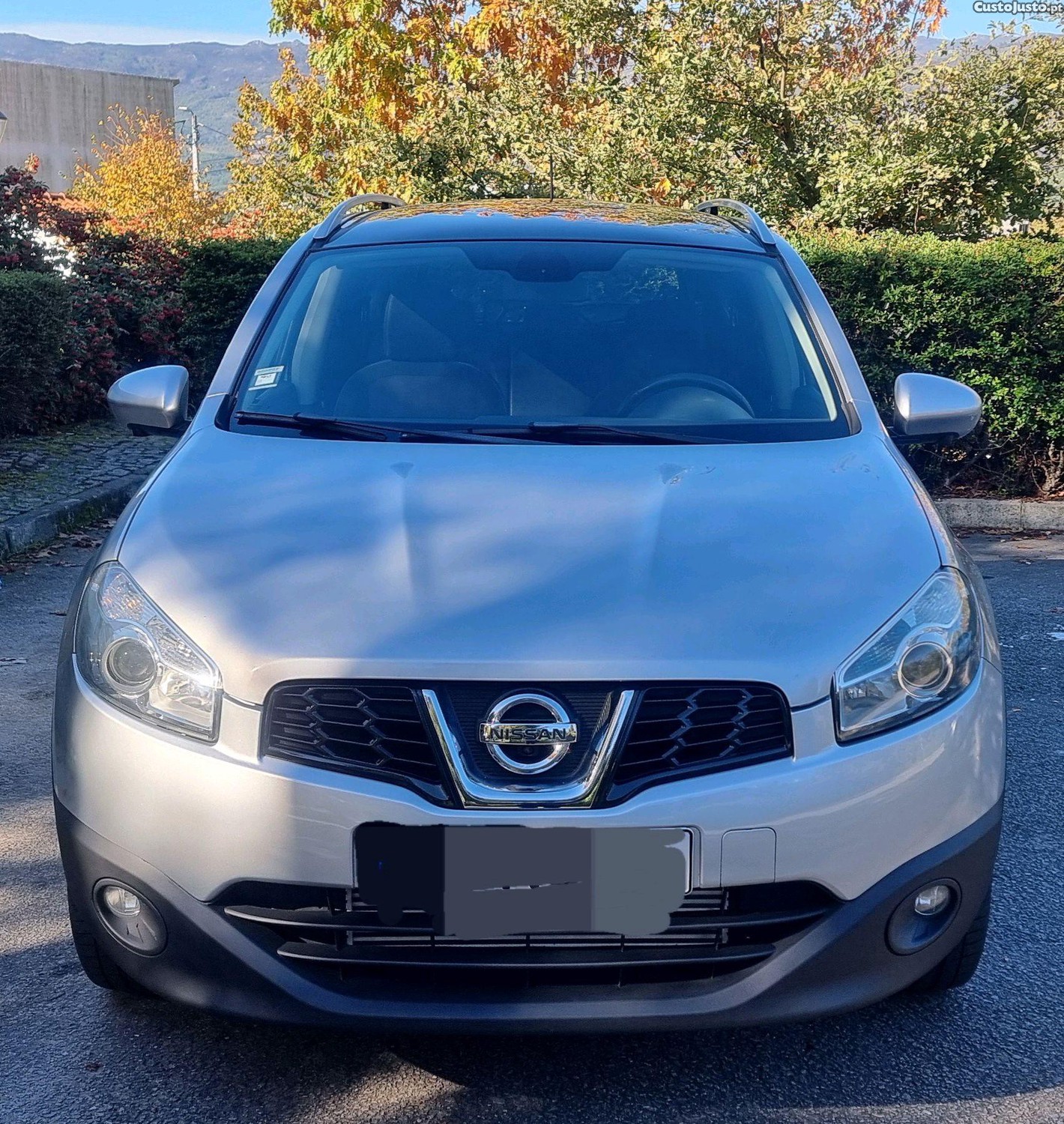 Nissan Qashqai +2 Teckna Premium — fotografia 11