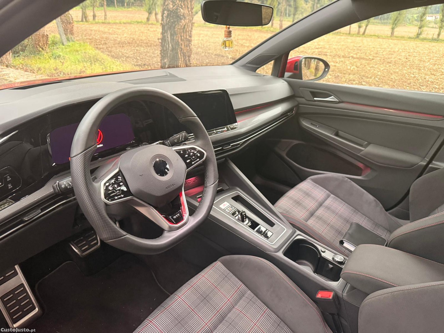 Volkswagen Golf 2.0 TSI GTI DSG — fotografia 16