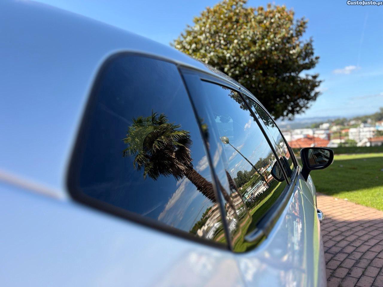 Renault Captur 1.5DCI 110CV EXCLUSIVE — fotografia 10