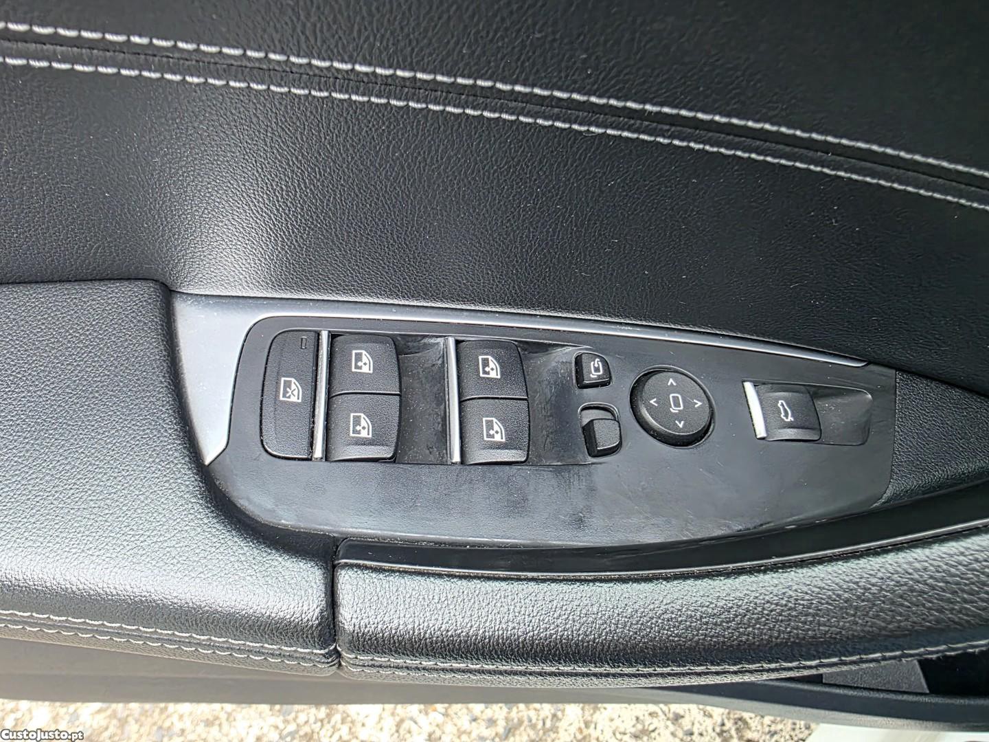 BMW X4 25 d xDrive Pack M Auto — fotografia 9