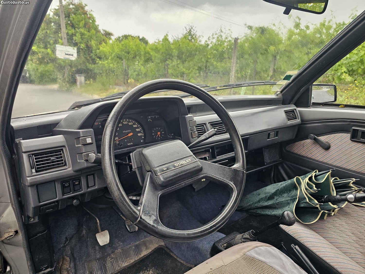 Toyota Starlet EP70 Diesel 5 Lugares — fotografia 8