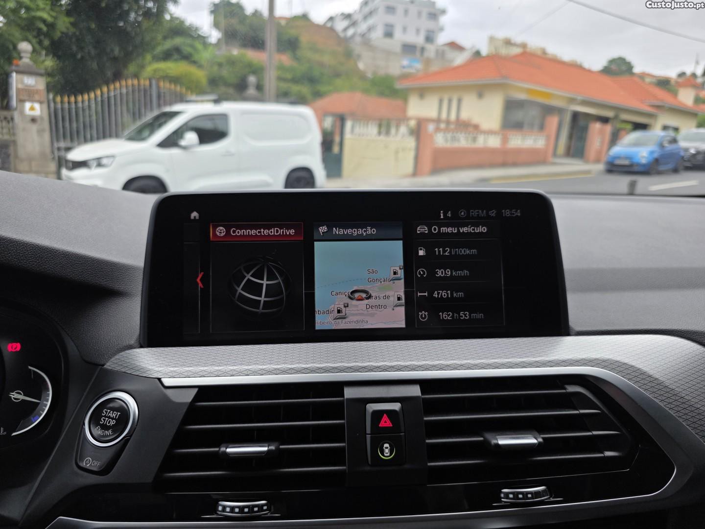 BMW X4 25 d xDrive Pack M Auto — fotografia 27
