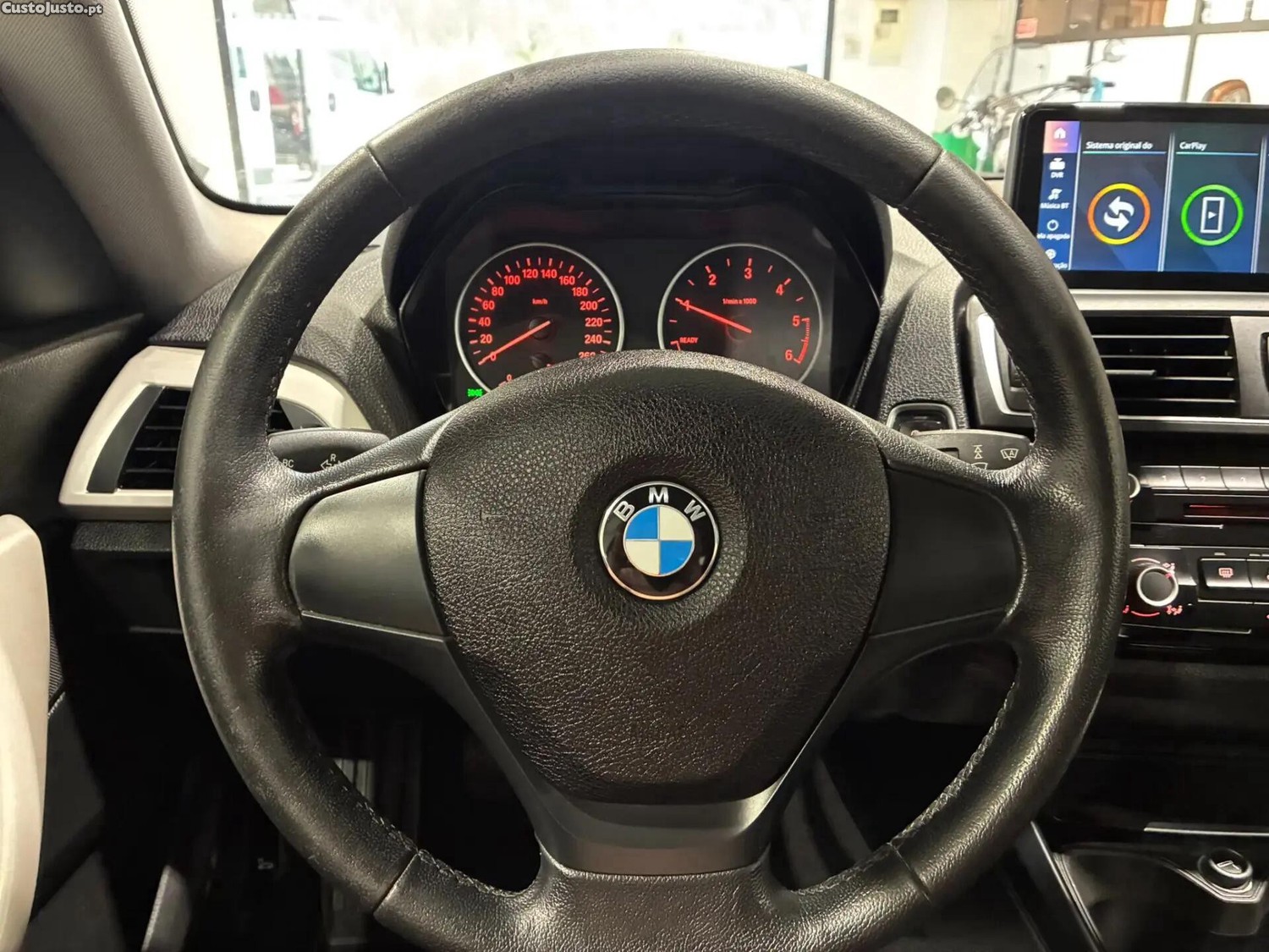 BMW 116 d Advantage — fotografia 12