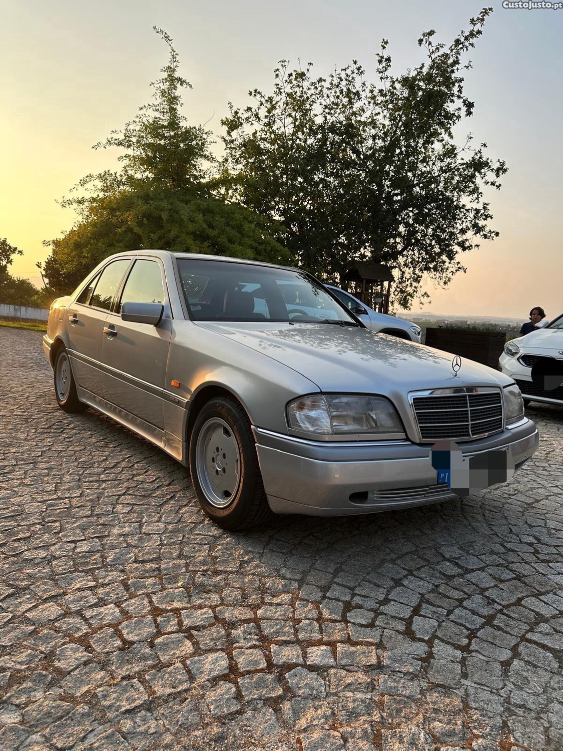 Mercedes-Benz C 200 Elegance — fotografia 8