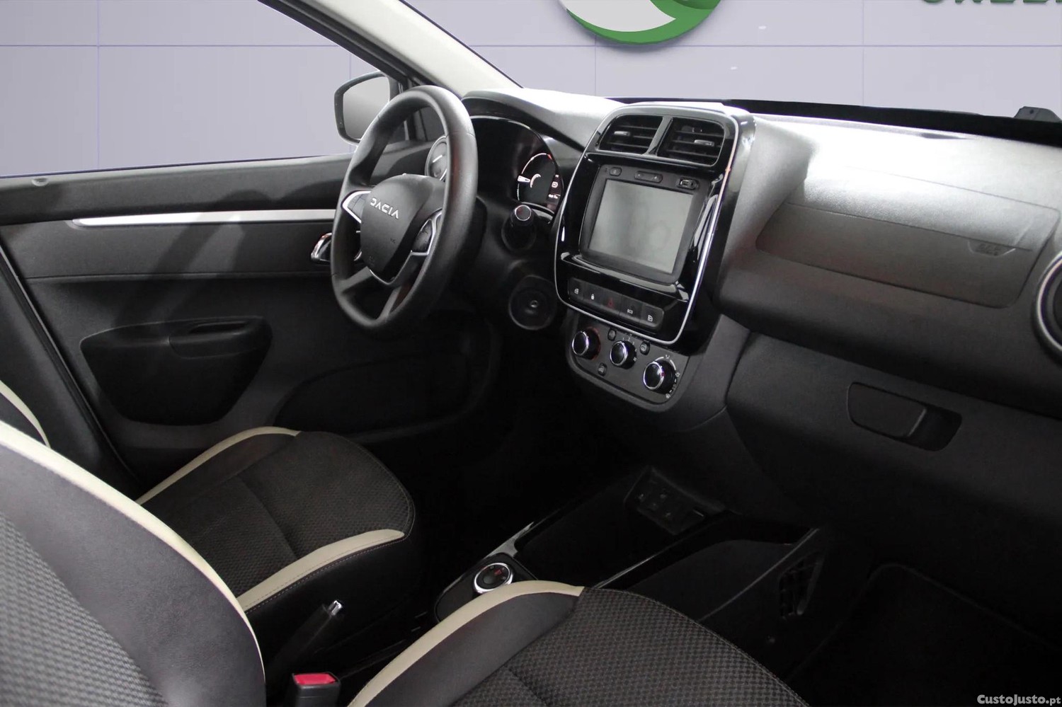 Dacia Spring Essential 25 kWh — fotografia 8