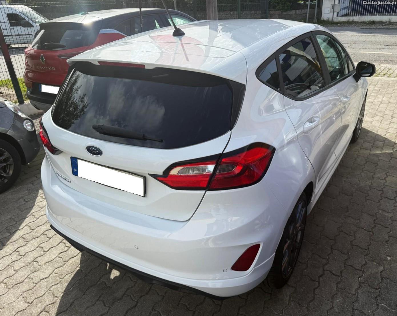 Ford Fiesta 1.0 EcoBoost ST-Line — fotografia 3
