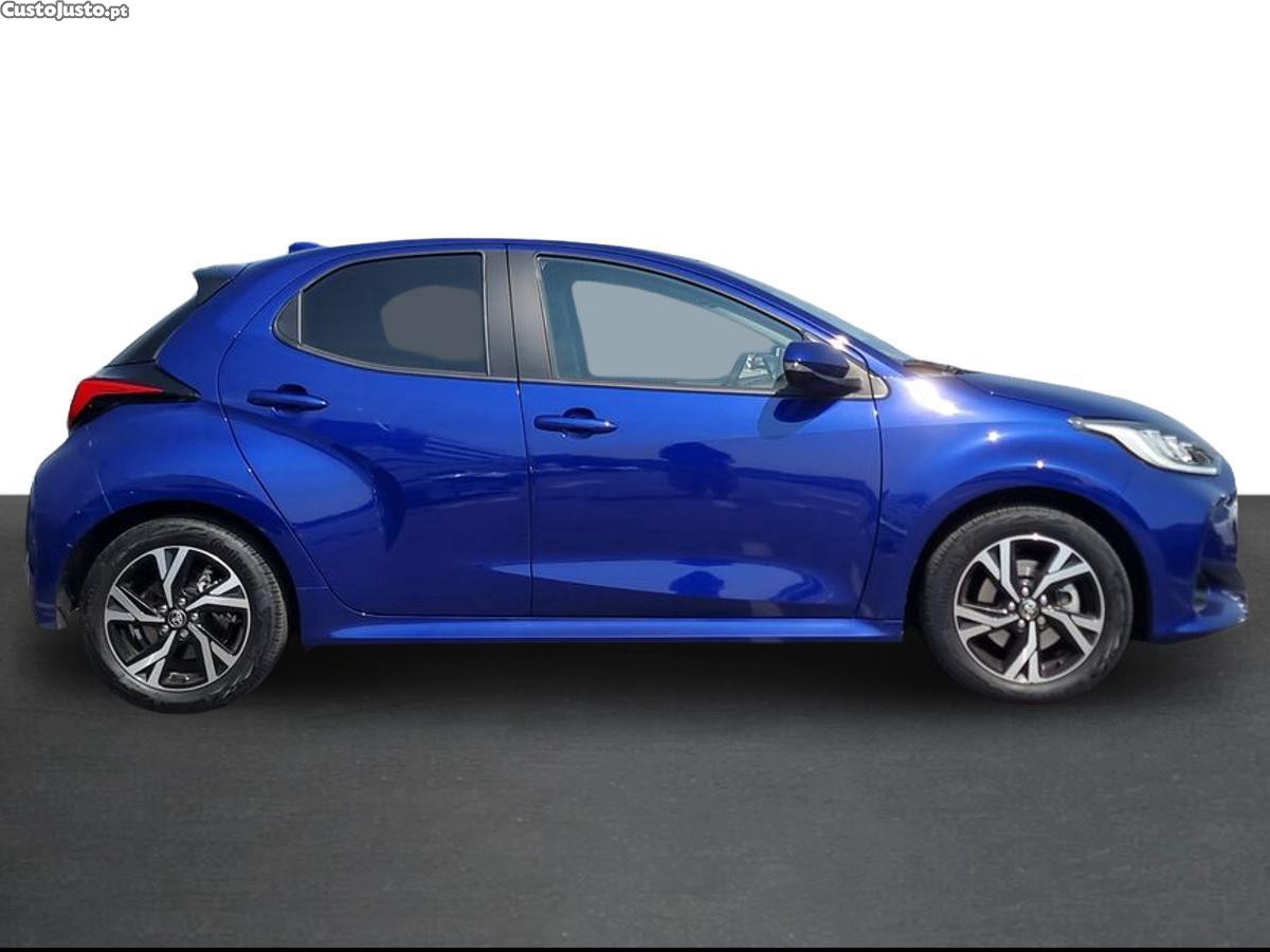 Toyota Yaris 1.5 HDF Exclusive — fotografia 4