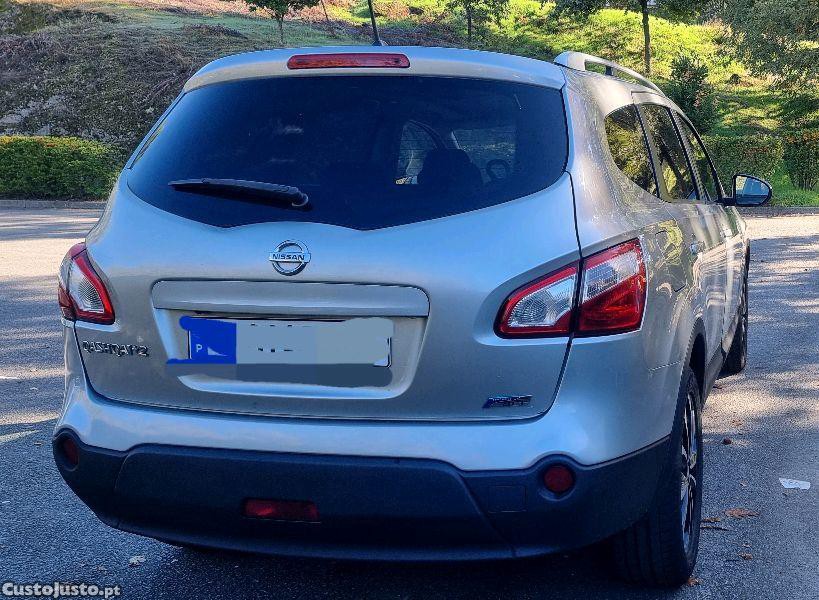 Nissan Qashqai +2 Teckna Premium — fotografia 10