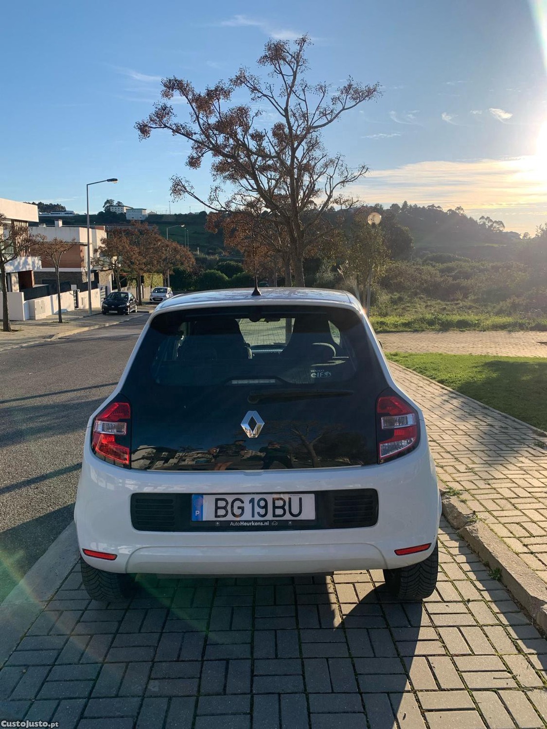 Renault Twingo 1.0 — fotografia 6