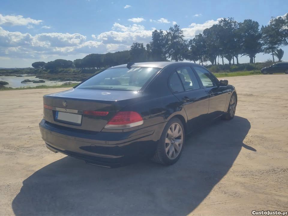 BMW 725 (7 Series) — photo 3