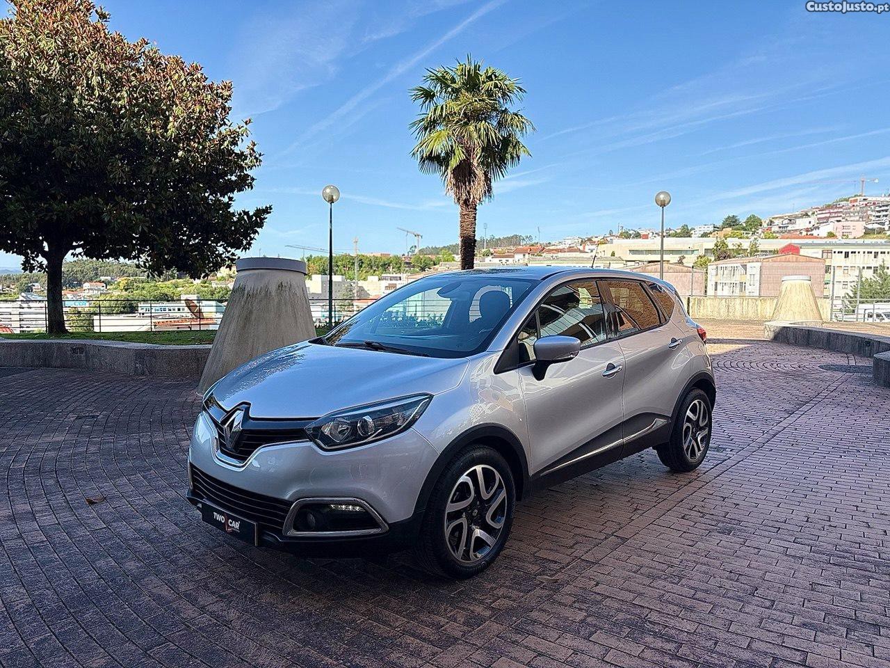 Renault Captur 1.5DCI 110CV EXCLUSIVE — fotografia 14
