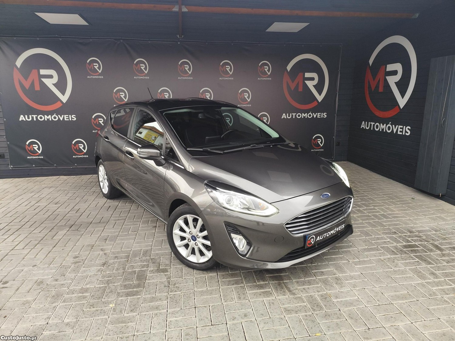 Ford Fiesta 1.0 EcoBoost Titanium Aut. - 18 foto 5