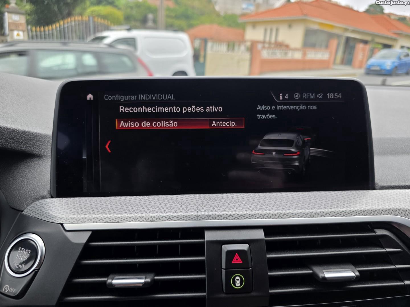 BMW X4 25 d xDrive Pack M Auto — fotografia 25