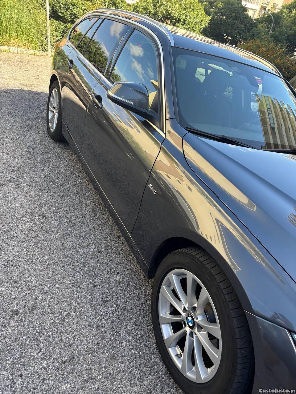 BMW 318 Line Sport — fotografia 7