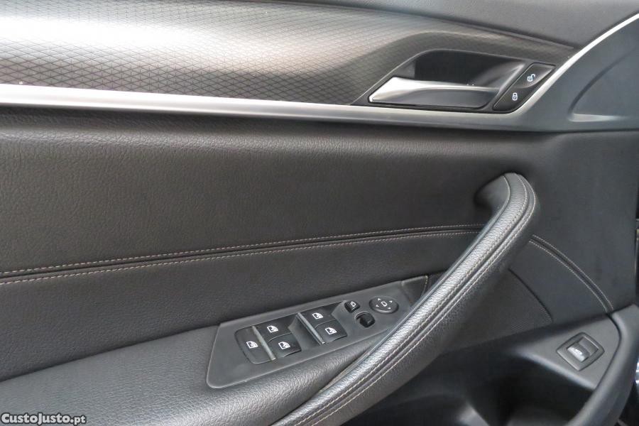 BMW 520 d Pack Desportivo M — fotografia 7