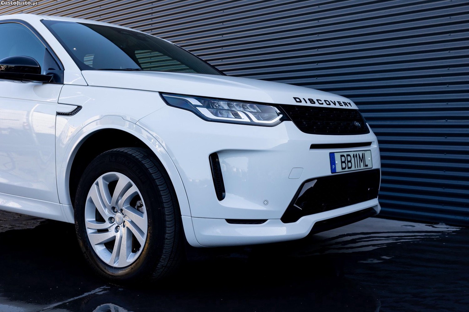 Land Rover Discovery Sport 1.5 I3 P300e AWD R-Dynamic S — fotografia 29