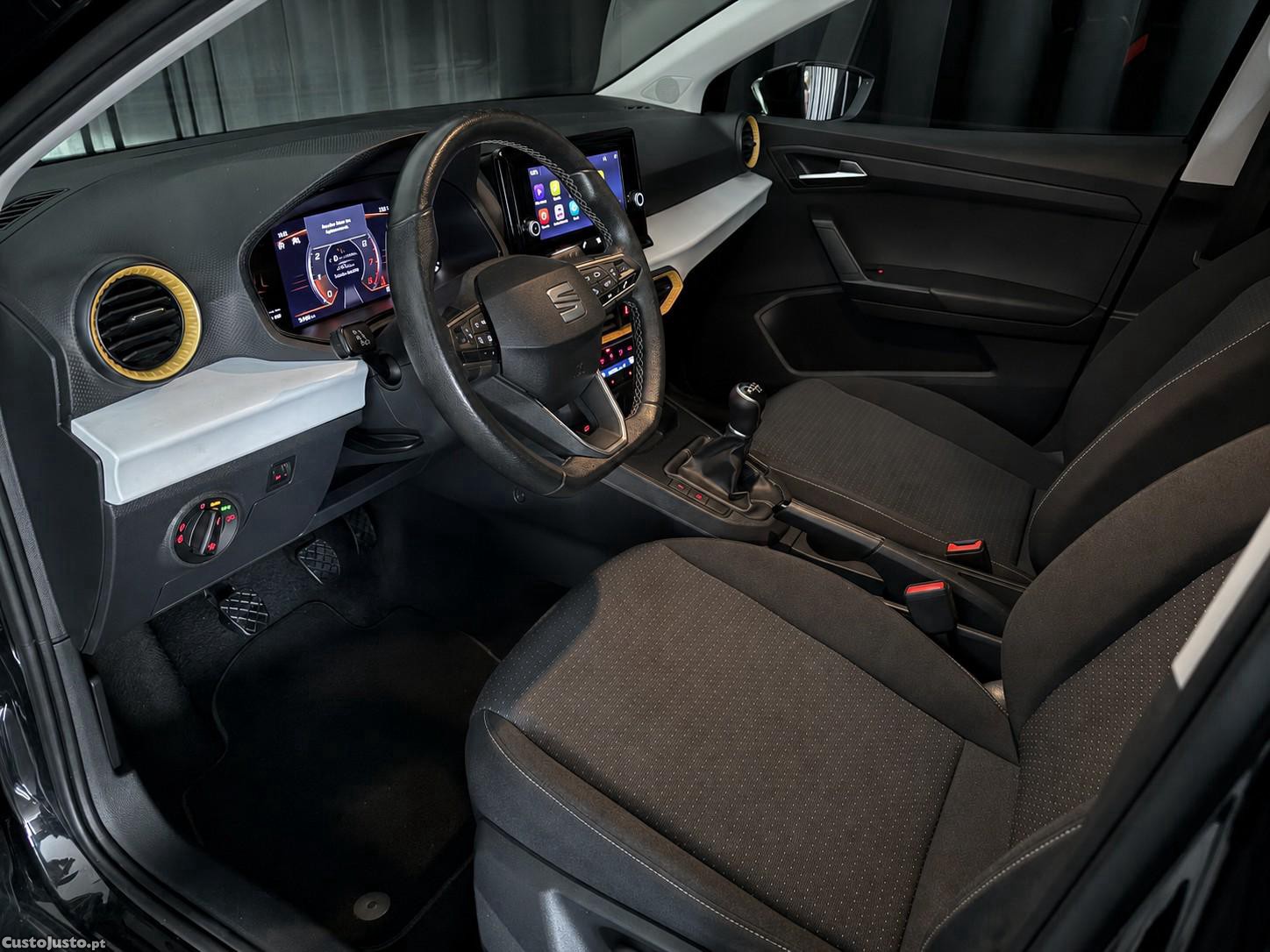 SEAT Ibiza 1.0 TSI Reference — fotografia 16