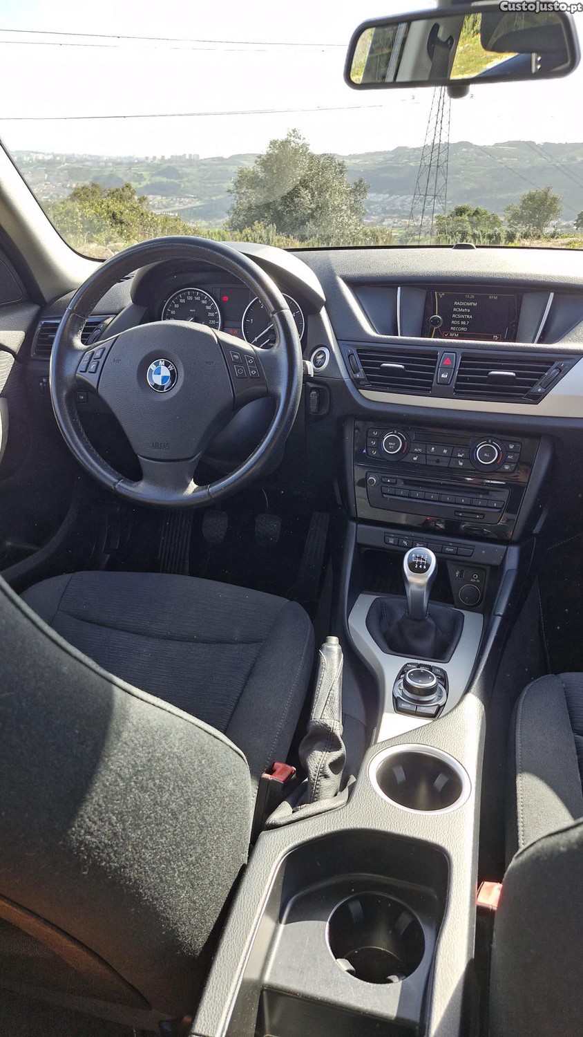 BMW X1 Carrinha — fotografia 2