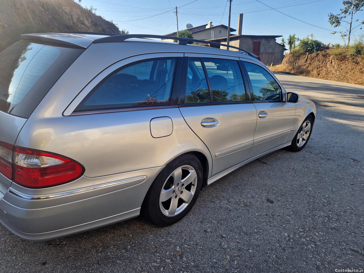 Mercedes-Benz E 220 Cdi (211206) — fotografia 7