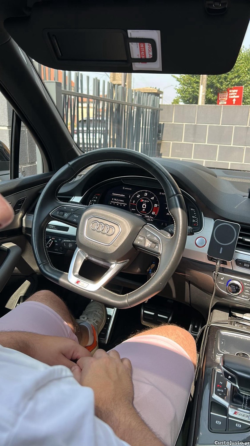 Audi Q7 SQ7 V8 4.0L 7Lugares - 16 foto 2