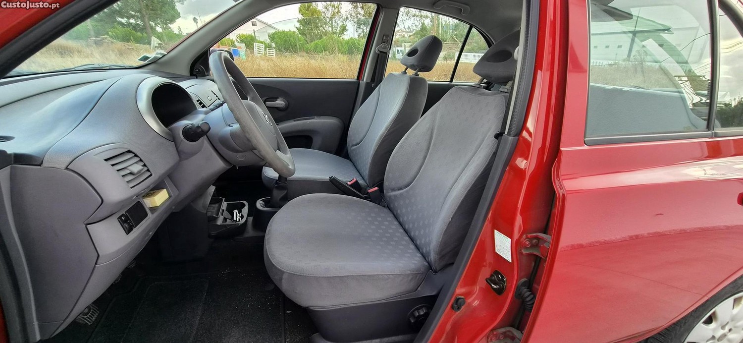 Nissan Micra 1.0 Gasolina — fotografia 5