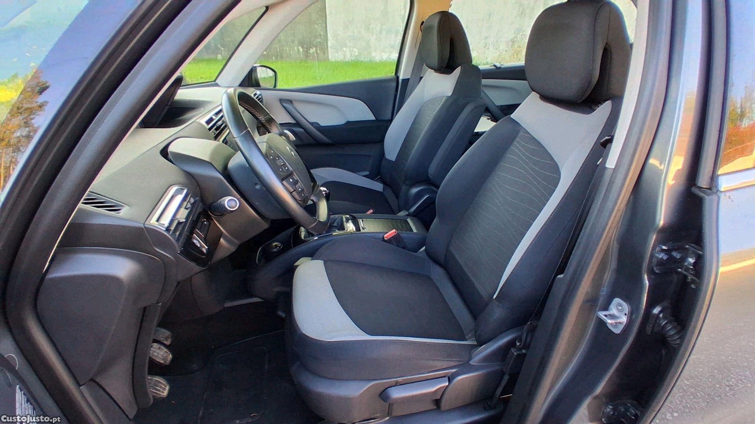 Citroën C4 Picasso 1.6 HDI 115 cv — fotografia 4