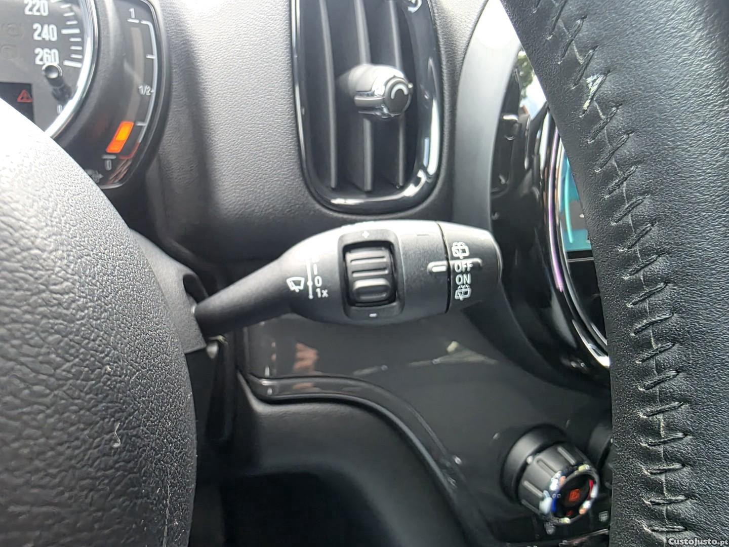 MINI Countryman One D — fotografia 6