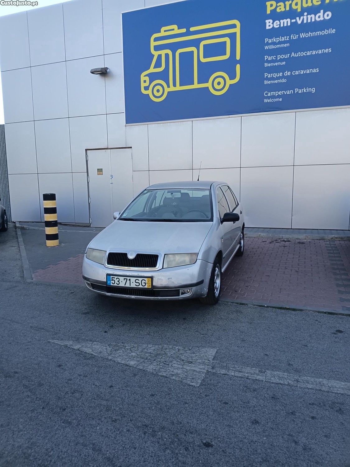 Skoda Fabia 1.4 — fotografia 8