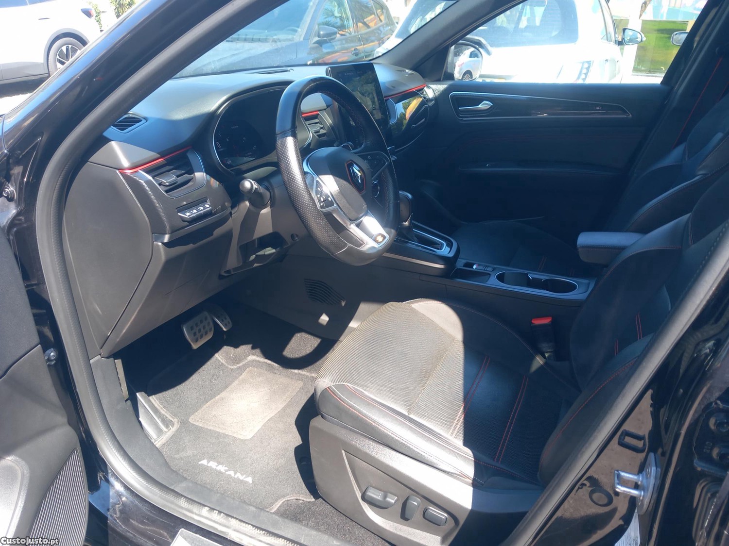 Renault Arkana 1.3 TCe Intens EDC — fotografia 12