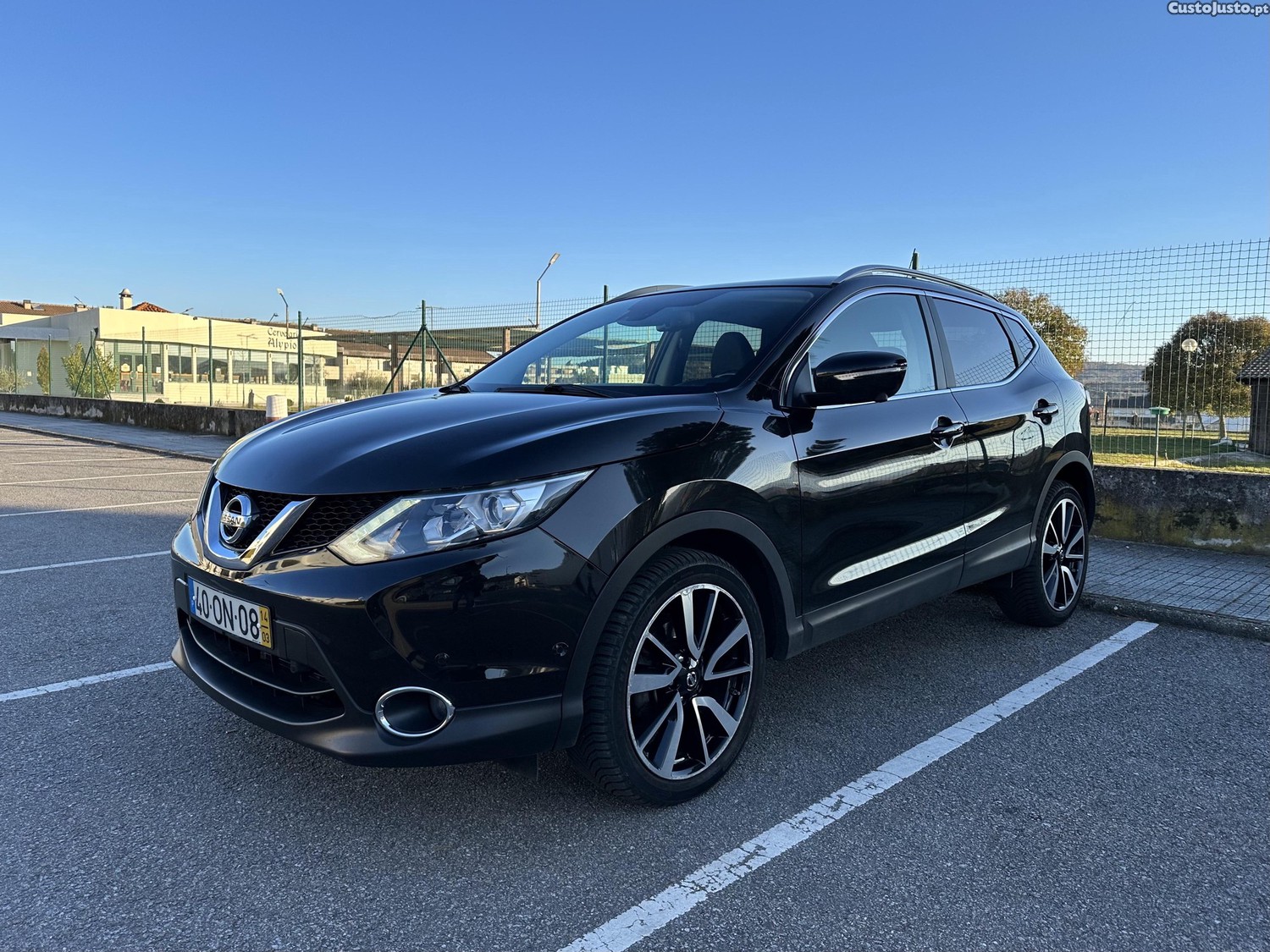 Nissan Qashqai 1.6dCi 130cvs X-Tronic Tekna Premium 19 — fotografia 6