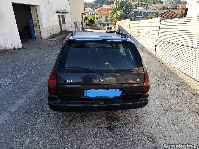 Ford Escort 1 8 tdi — fotografia 5
