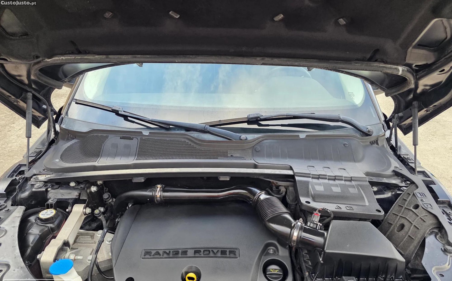 Land Rover Evoque 2.2 TD4 Dynamic — fotografia 4