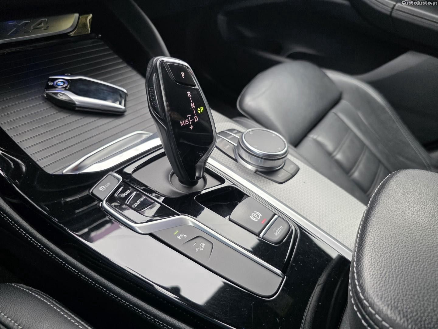BMW X4 25 d xDrive Pack M Auto — fotografia 34