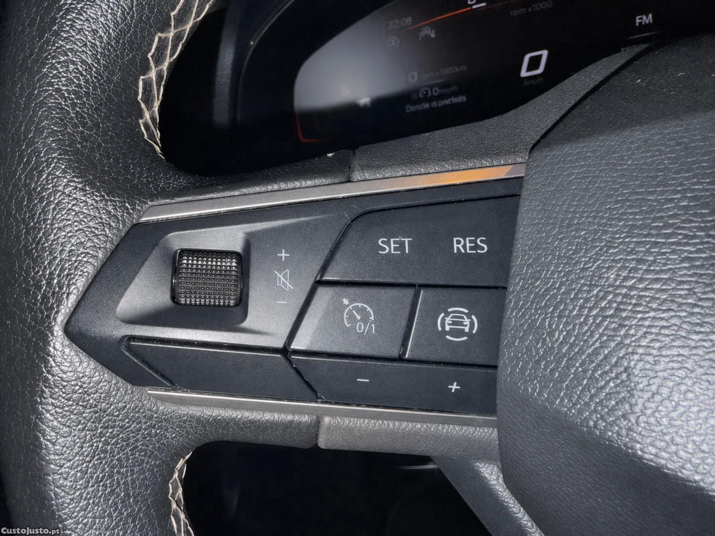 SEAT Ibiza 1.0 TSI Reference — fotografia 11