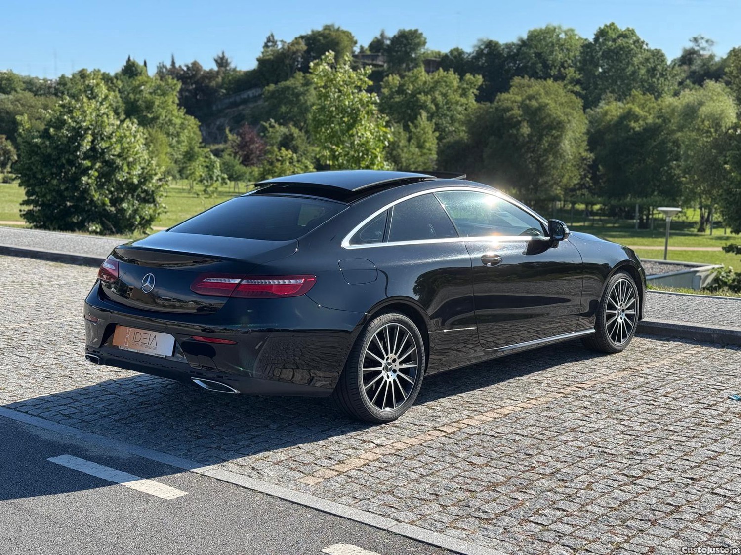 Mercedes-Benz E 220 Coupe 9G-TRONIC Line — fotografia 8