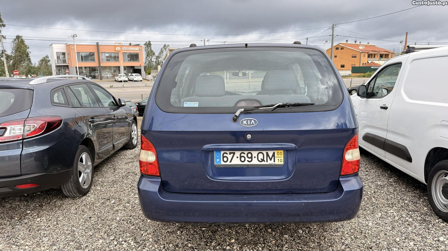 Kia Carnival 2.9 TDI de 2000 — fotografia 10