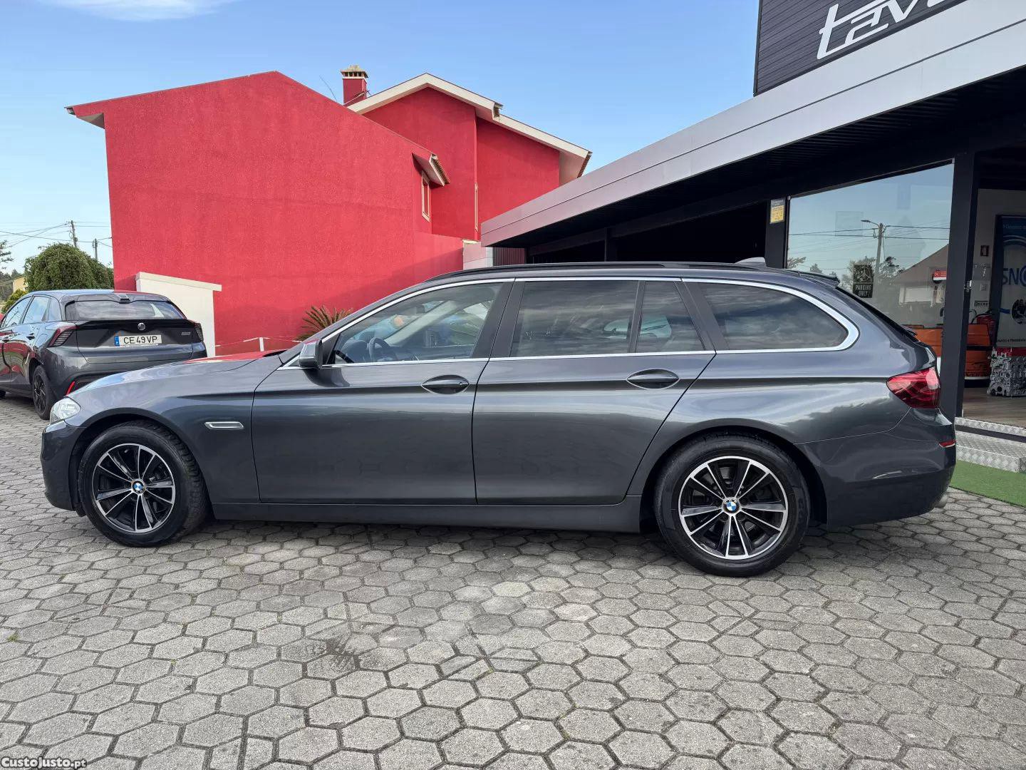 BMW 518 D line luxury — fotografia 28