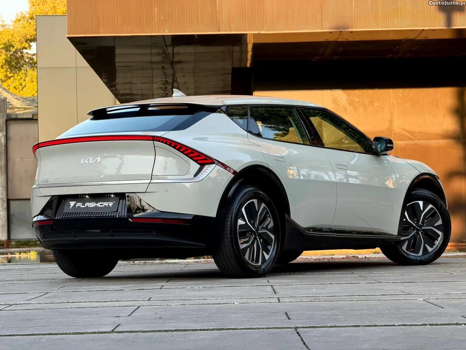 Kia EV6 Tech — fotografia 17