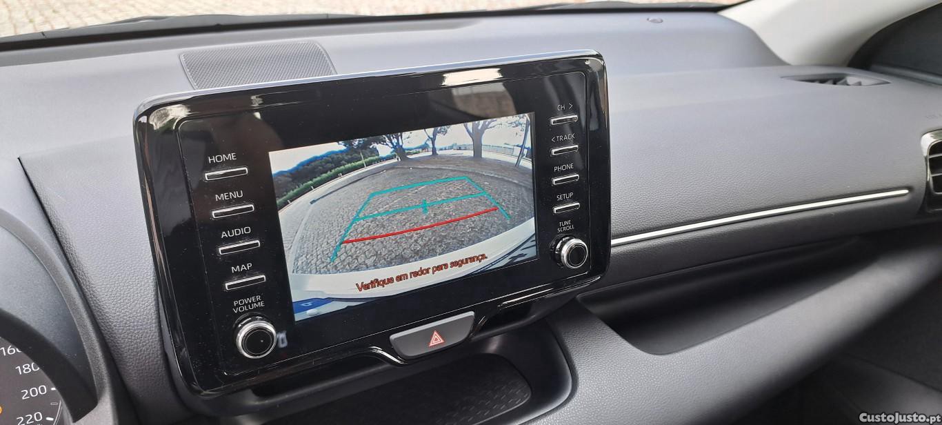 Toyota Yaris Comfort Plus 1.5 HDF (nacional c/ 25.300 km) — fotografia 6