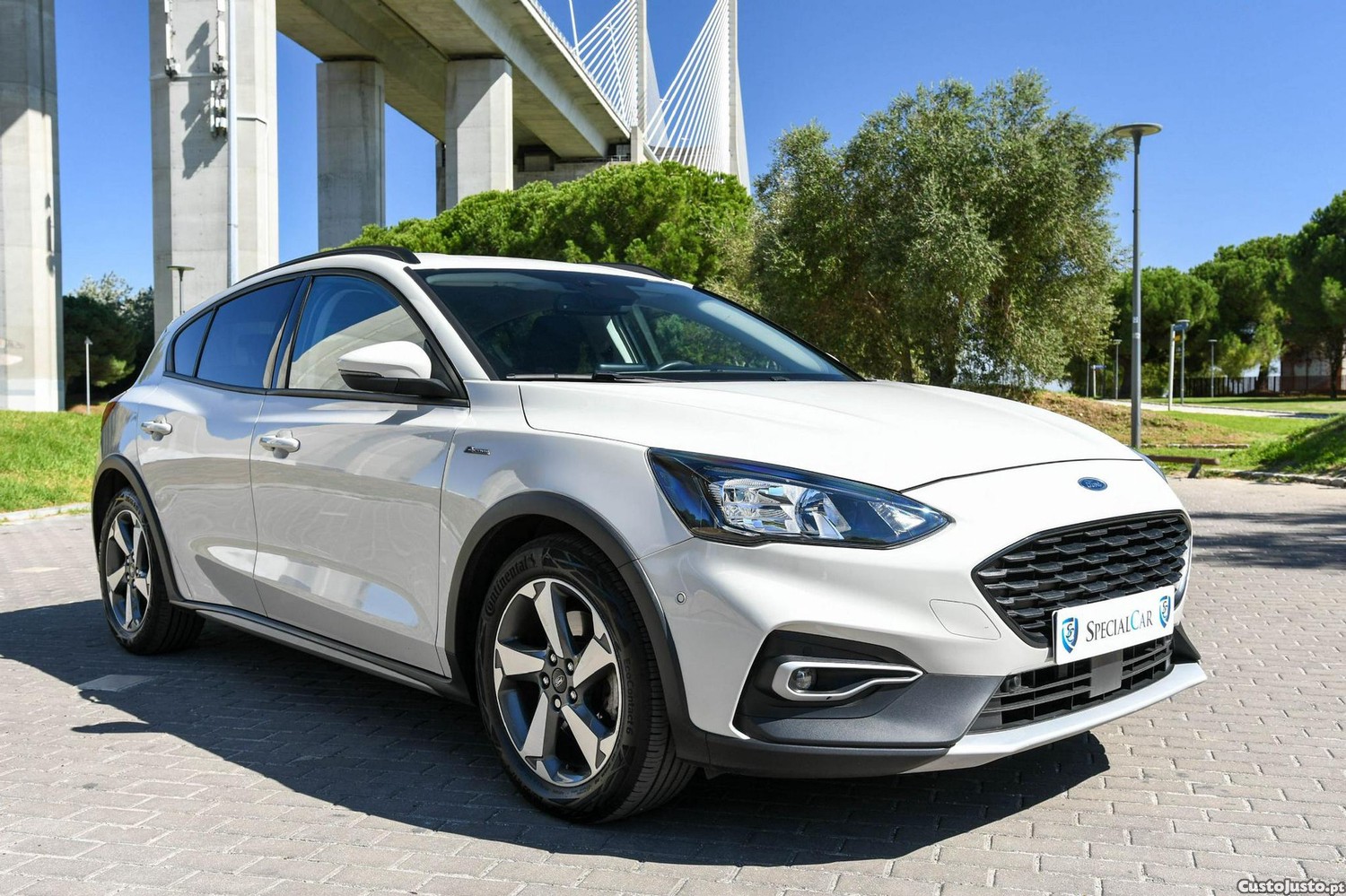 Ford Focus 1.0 EcoBoost Active X - 20 foto 4
