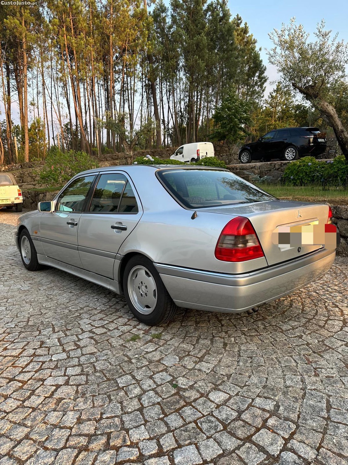 Mercedes-Benz C 200 Elegance — fotografia 3