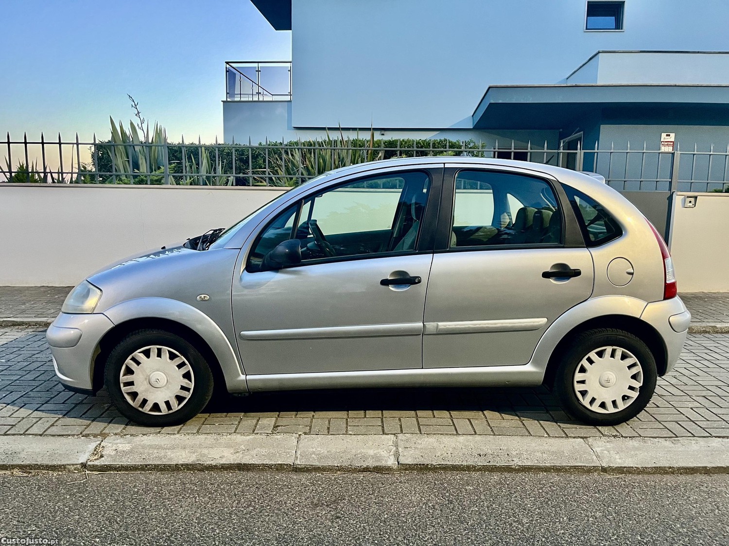 Citroën C3 1.4 HDi Confort AC — fotografia 4