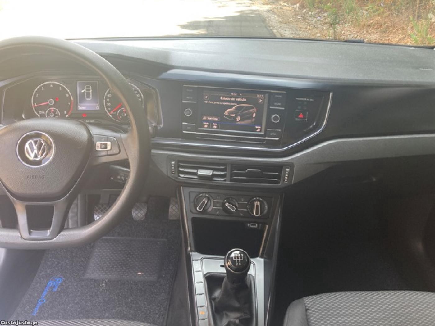 Volkswagen Polo 1.0 Trendline — fotografia 13